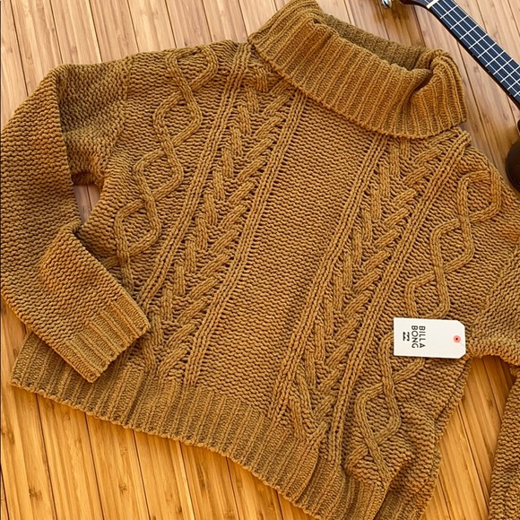🔶🔸BILLABONG ON A ROLL CHENILLE SWEATER🔸🔶 - Picture 8 of 12